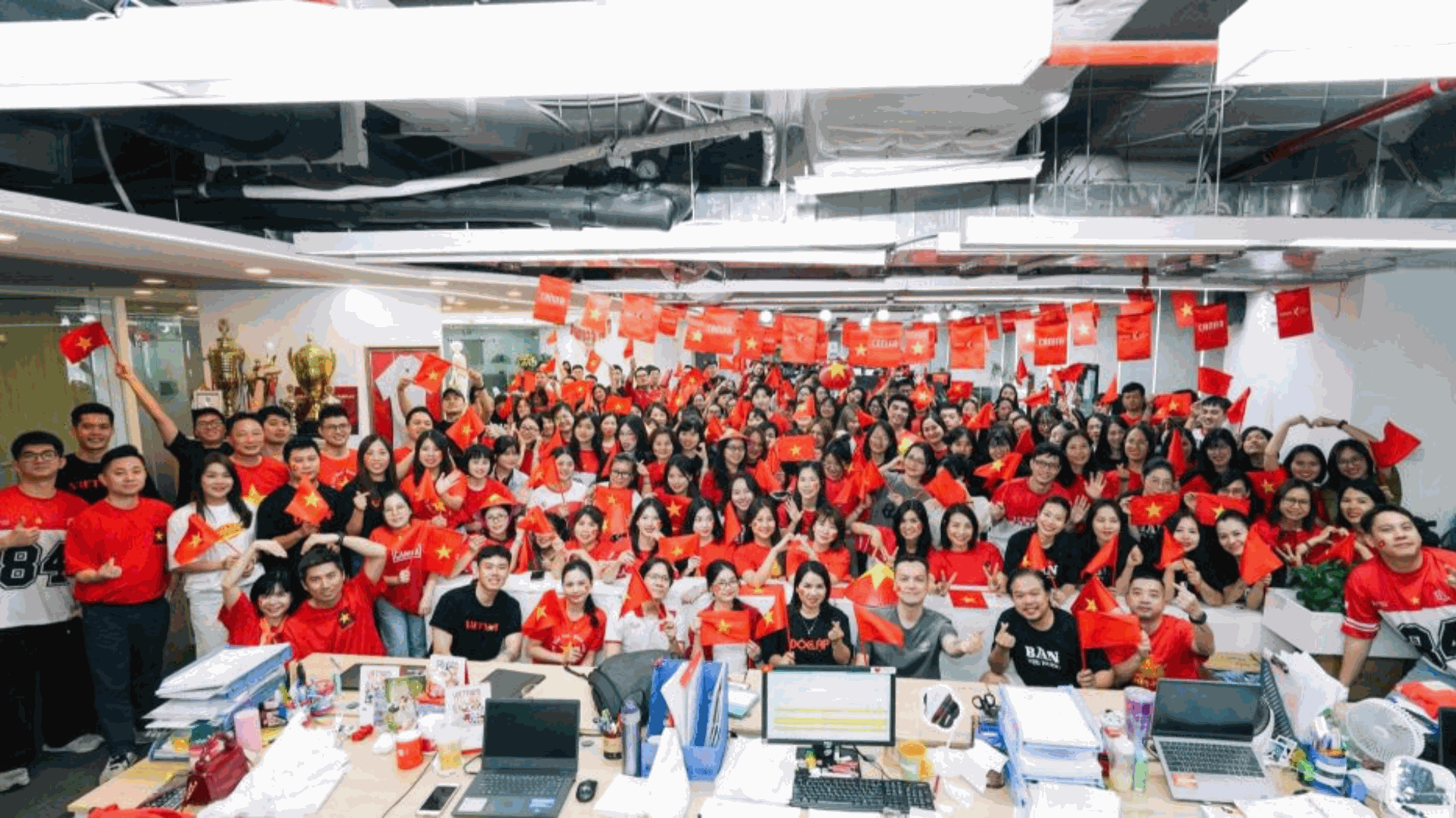 Odoo • Văn bản và hình ảnh